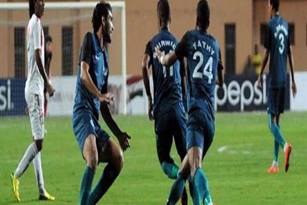 إنبي يفرط بفرصة استعادة الوصافة في الدوري المصري