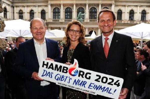  وفد يمثل لجنة ترشيح مدينة هامبورغ الالمانية