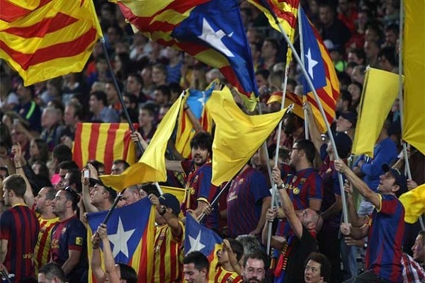 برشلونة يسعى لإيجاد حل دبلوماسي مع يويفا