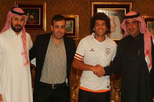 فارياس لاعباً رسمياً ضمن صفوف الشباب السعودي