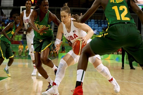 المنتخب الأميركي يبدأ حملته بفوزه كاسح