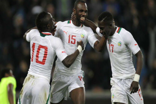 فرحة سابقة للاعبي السنغال