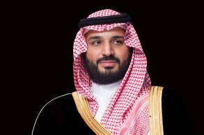 وزير الاعلام ينفي شراء ولي العهد السعودي لنادي مانشستر يونايتد