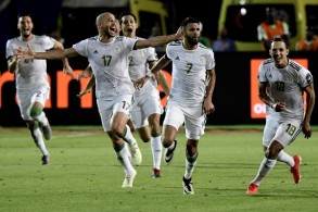 الجزائر تقصي نيجيريا وتضرب موعدا مع السنغال في النهائي
