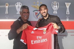 عادل تاعرابت يجدد عقده مع بنفيكا حتى عام 2022