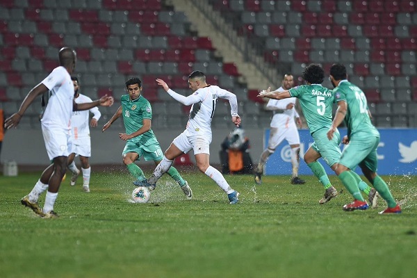 من مباراة الشرطة مع الشباب السعودي في اياب ربع نهائي بطولة الاندية العربية