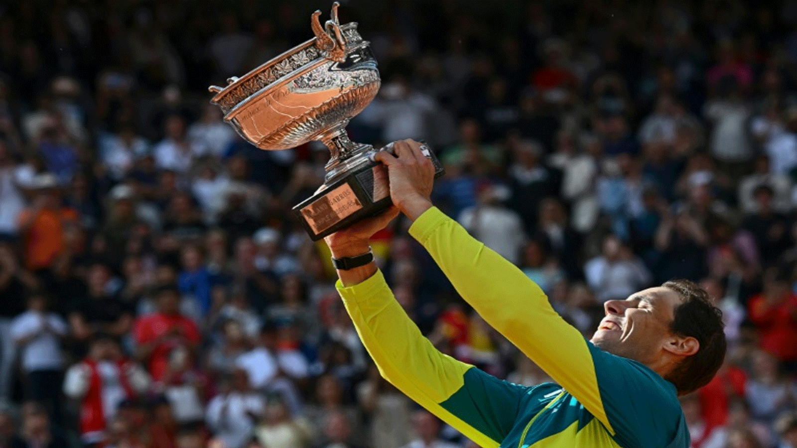 الإسباني رافايل نادال فاز بلقبه الـ 14 في بطولة رولان غاروس الفرنسية لكرة المضرب العام الماضي