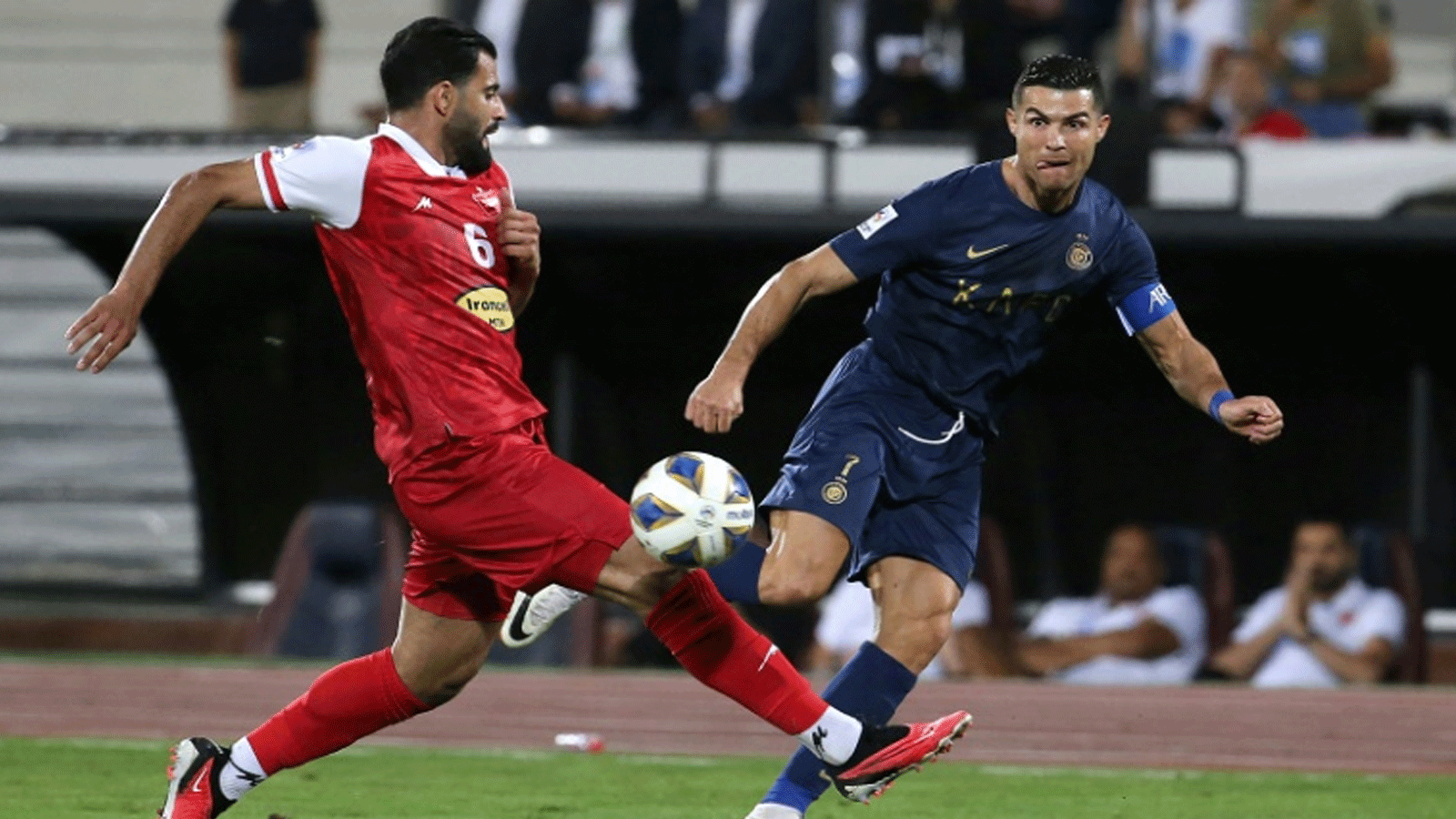 مهاجم النصر البرتغالي كريستيانو رونالدو في لقطة له خلال مباراة فريقه ضد برسيبوليس الايراني في دوري ابطال اسيا. 19 ايلول/سبتمبر 2023