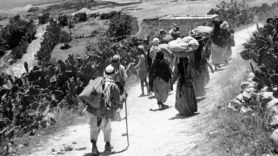 فلسطينيون يشدون الرحال بعيداً عن قريتهم بعد مجزرة دين ياسين