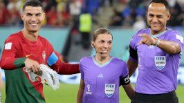 Getty Images ستيفاني فرابارت أول سيدة تقدو تحكيم مباراة للرجال في مسابقة كأس العالم