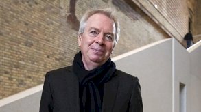 المعماري البريطاني ديفيد تشيبرفيلد يفوز بجائزة بريتزكر 2023