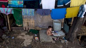 مئات آلاف البورميين مهددون بالجوع منذ الانقلاب