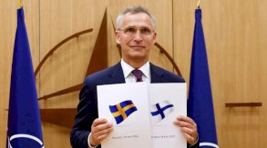 الناتو: مفاوضات اخيرة لرفع الفيتو التركي عن عضوية السويد وفنلندا