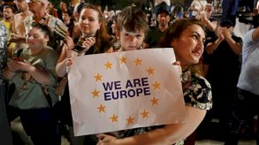 آلاف المؤيدين لأوروبا يتظاهرون في جورجيا