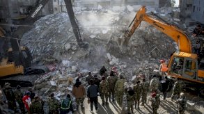 فورين بوليسي: نظام الأسد يحاصر ضحايا الزلزال المدمر
