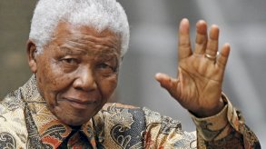 وسط مشاعر متفاوتة.. جنوب افريقيا تحيي الذكرى العاشرة لرحيل مانديلا 