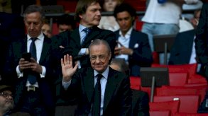 رئيس ريال مدريد يغيب عن الكلاسيكو ضد برشلونة 