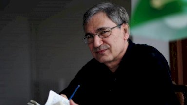 ذاكرة المكان بين إبراهيم نصر الله وأورهان باموق