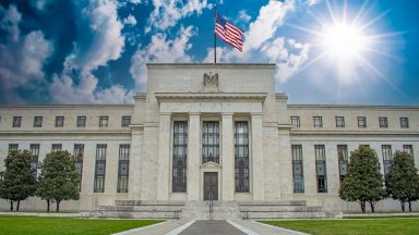 الفيدرالي الأميركي يخفض الفائدة لأول مرة في 2025