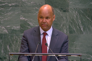 بريطانيا تهاجم "الفيتو" الروسي الصيني: إيران لا تملك حق "إعاقة" العبور في مضيق هرمز