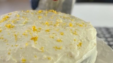 وصفة كيك جزر رطبة وغنية بالنكهات
