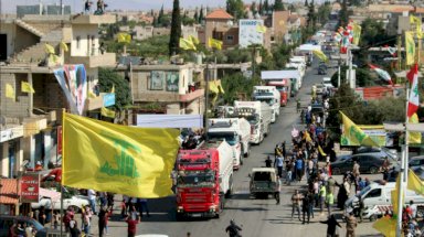 قافلة صهاريج الوقود الإيراني آتية من سوريا إلى لبنان عبر البقاع يستقبلها مؤيدون لحزب الله