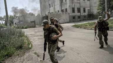 الجيش الأوكراني: مدينة ليسيتشانسك "ليست محاصرة"