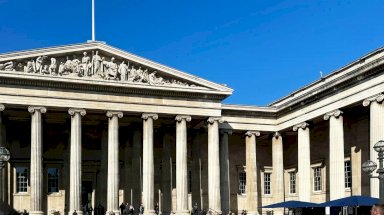 عاجل.. المتحف البريطاني يزيل كلمة "فلسطين" من بعض معروضاته