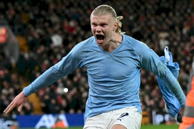 بطولة إنكلترا: هالاند يطالب نفسه بالتحسن بعد عقم تهديفي