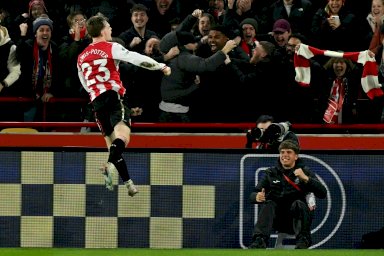 بطولة إنكلترا: برنتفورد يسدي خدمة لسيتي بفرضه التعادل على أرسنال