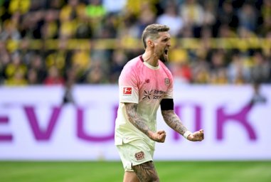 بطولة ألمانيا: دورتموند يبتعد عن منصة التتويج بسقوطه أمام ليفركوزن