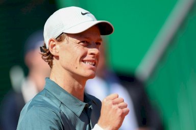 دورة مونتي كارلو: سينر إلى ربع النهائي بعد خسارته مجموعة