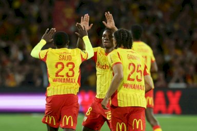 بطولة فرنسا: لنس يقلب الطاولة على تولوز في الرمق الأخير ويقترب من سان جرمان