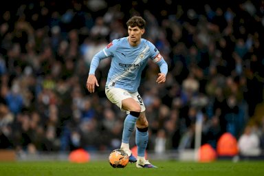 ستونز سيترك مانشستر سيتي في نهاية الموسم