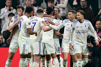 يوروبا ليغ: فيلا يعود بعد غياب إلى منصة التتويج بقيادة المتخصص إيمري
