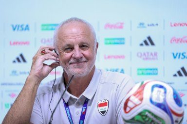 مونديال 2026: أرنولد يعول على شكيمة العراقيين لتحقيق المفاجأة