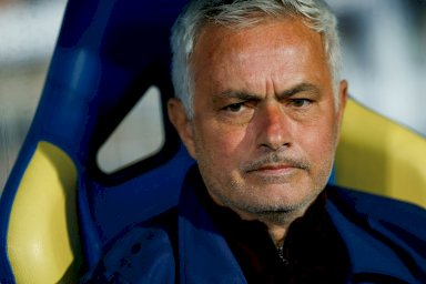 مورينيو يلجأ إلى أعلى محكمة أوروبية لحقوق الإنسان للطعن في عقوبات الاتحاد التركي