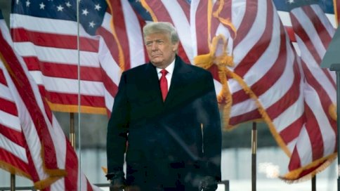 الرئيس الأميركي السابق دونالد ترمب أثناء خطاب أمام أنصاره في 6 يناير 2021